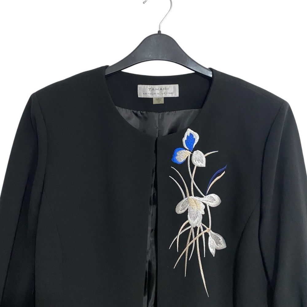 Tahari ASL Black Open Long Blazer Topper Jacket Embroidered Floral Sz 10 - Picture 3 of 10